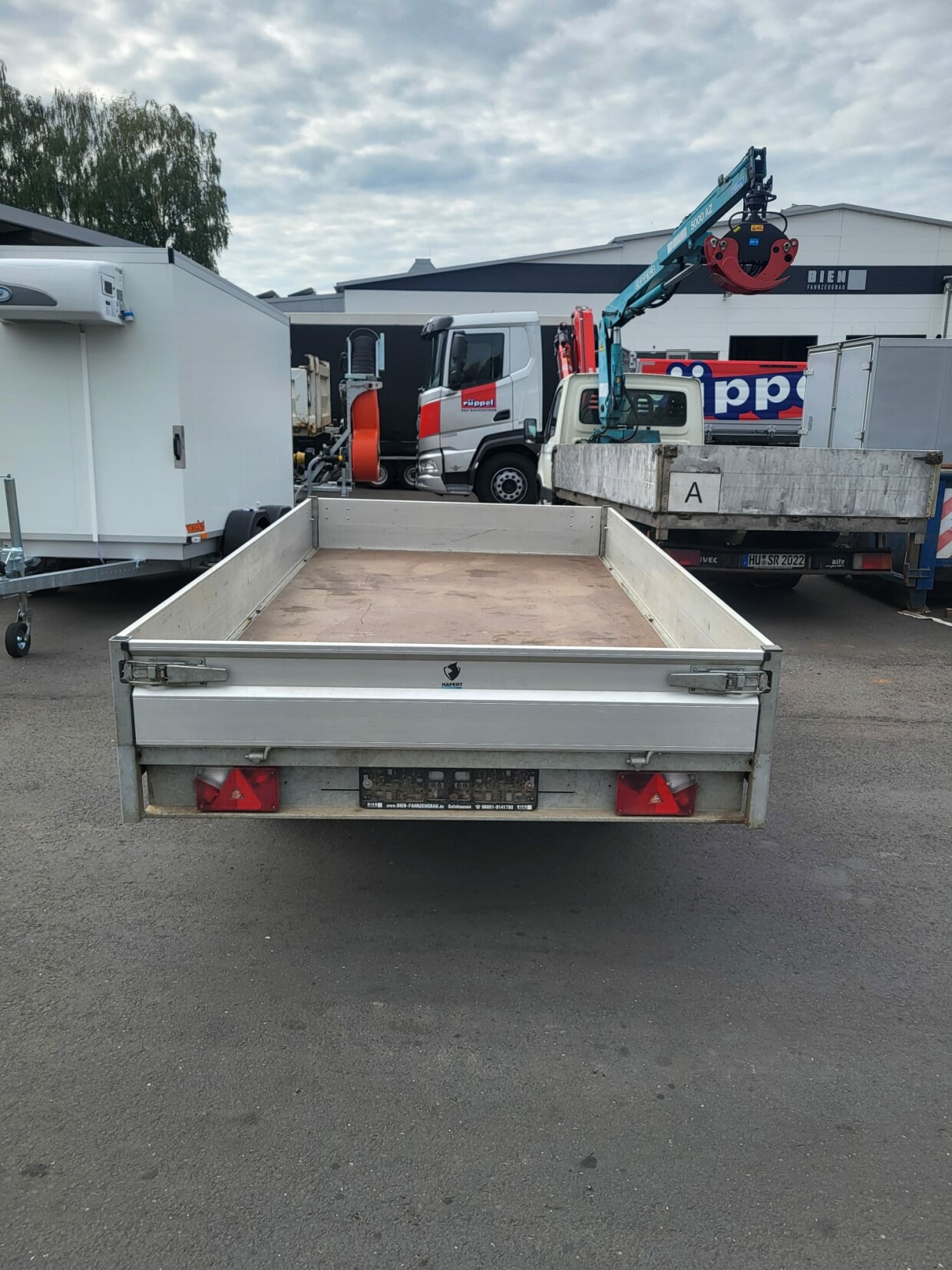 HAPERT KASTENANHÄNGER HOCHLADER 