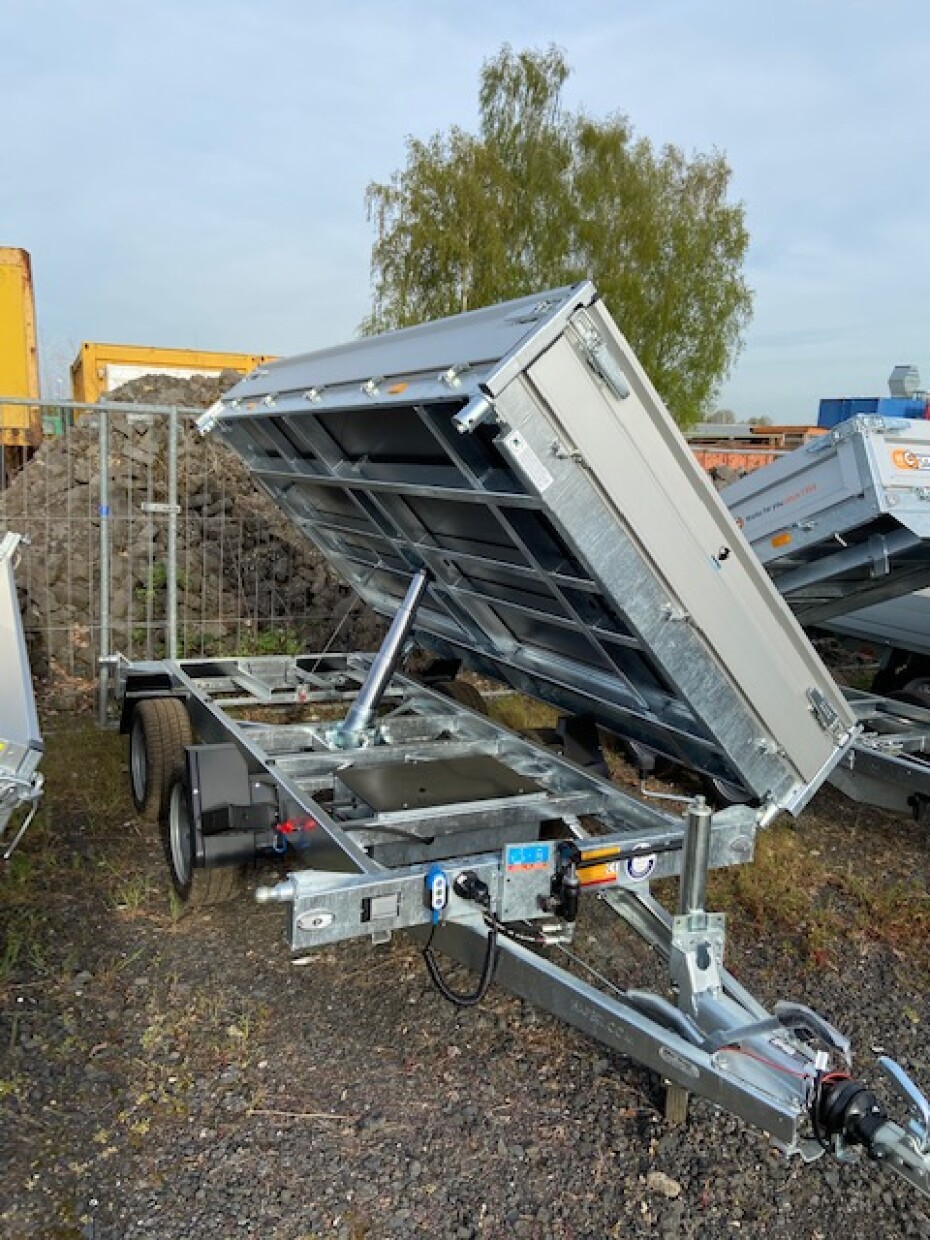 Hapert Dreiseitenkipper mit elektr. Bedienung und Notpumpe