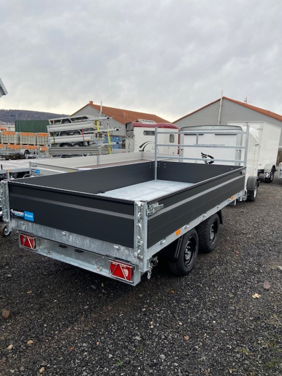 Hapert Dreiseitenkipper mit Elektrischer Bedienung 